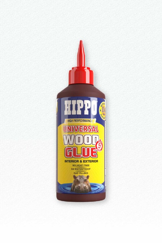 Bottle of Hippo Universal Wood Glue 550g